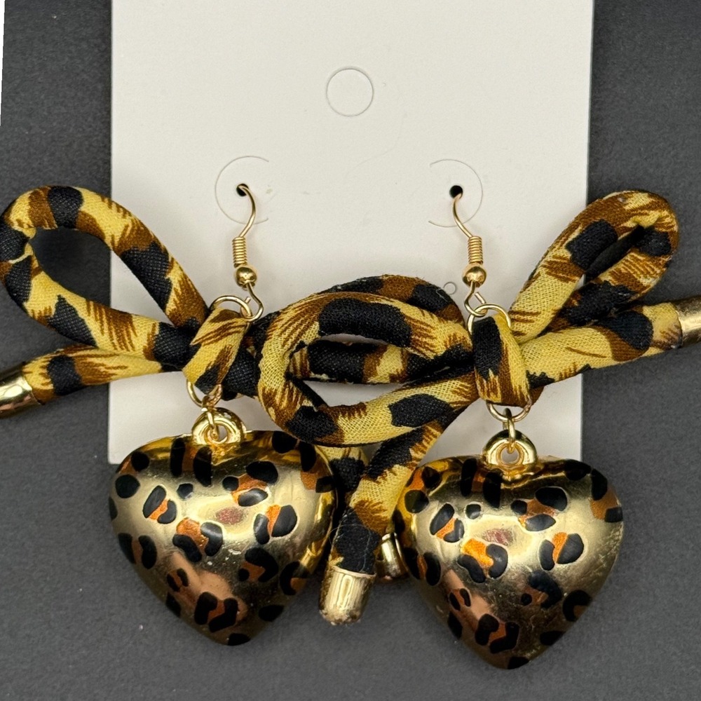 Leopard Print Heart Dangle Earrings Fabric Bow Gold‎ Tone Hooks